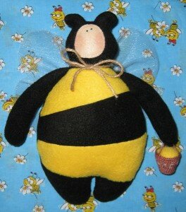 Пчелка в стиле Тильда: мастер класс по шитью мягкой игрушки