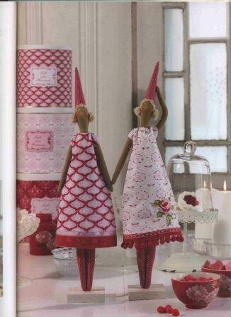 Новогодние тильды: выкройки кукол санта клаусов и снегурочек дя шитья