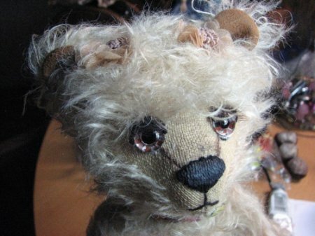 Роспись и оформление глаз медвежонка Тедди.